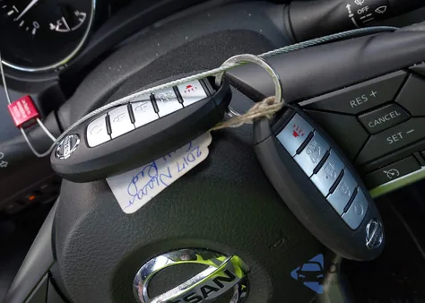 2017 Nissan Rogue Sv from USA, damaged, VIN 5N1AT2MV6HC766334